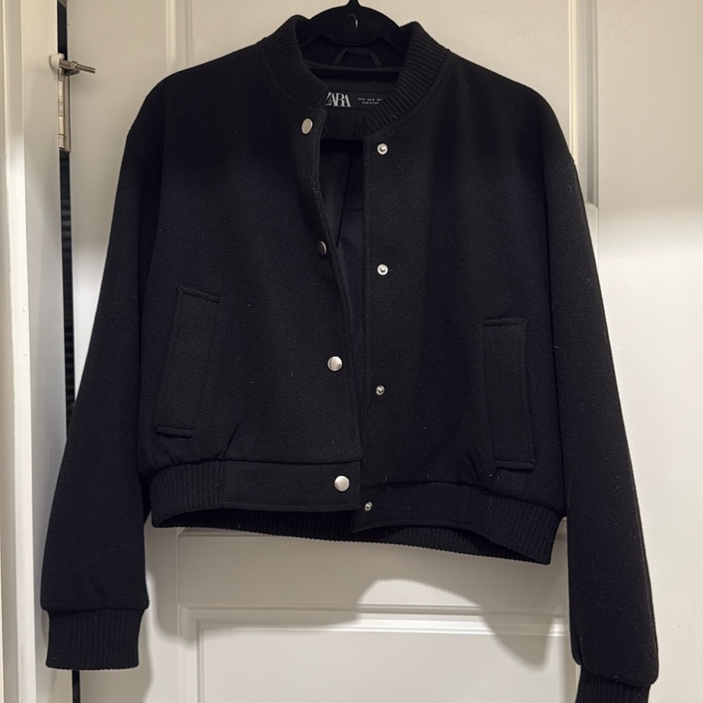 Zara Jersey Knit Classic Cropped Bomber Jacket Coat Silver Button Down Size S